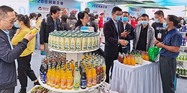 利来国国际官网参加云南省绿色食品牌展销会取得圆满成功